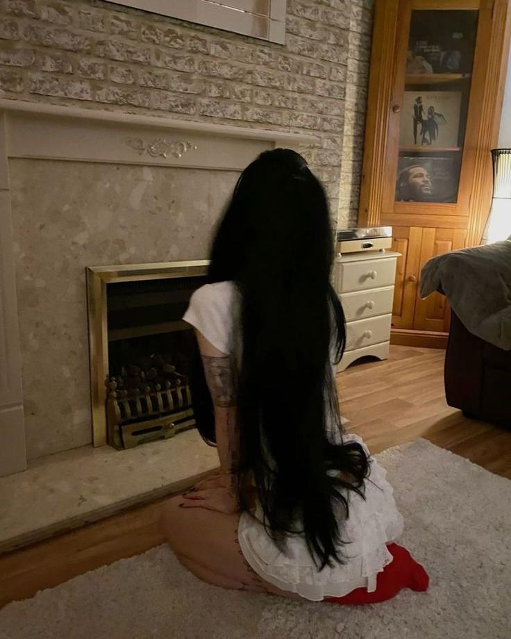 Thay Tỷ Xuất Giá