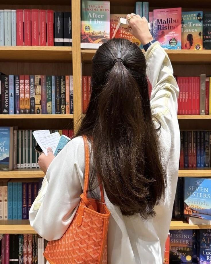 Vợ Mới Lên Sàn, Vợ Cũ Lật Bàn