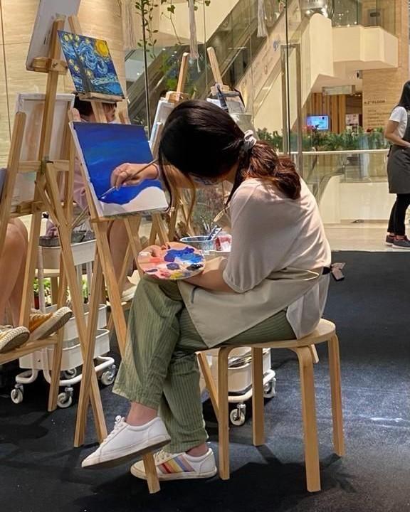 Tiền Thưởng Cuối Năm Biến Mất Trong Đêm Giao Thừa