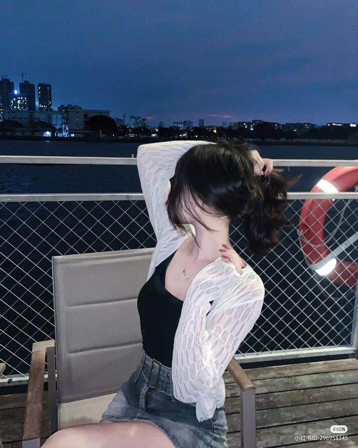 Gặp Lại Ảnh Đế