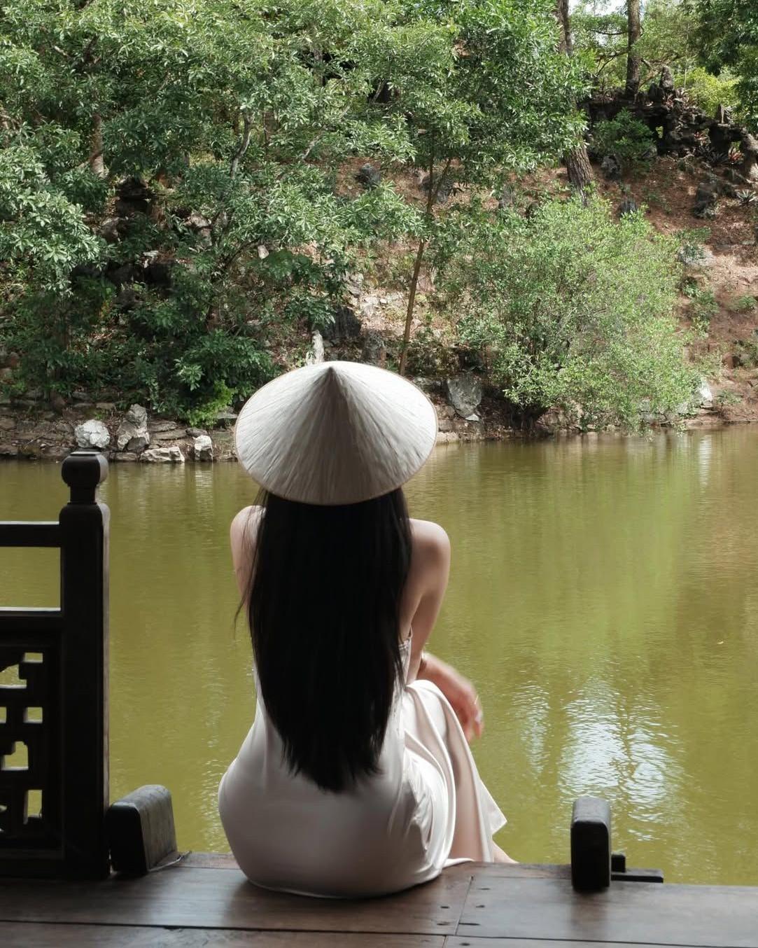 Người Mẫu Ngân Hàng Đầu Tư