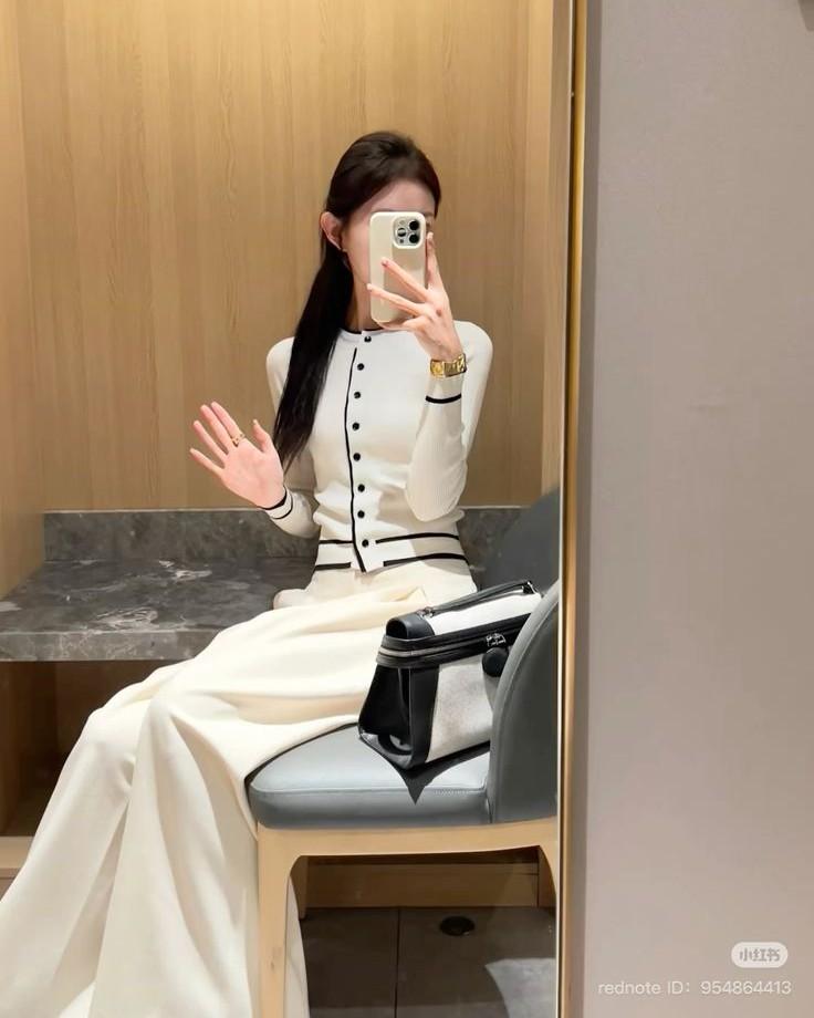 Tôi Mừng 500, Cô Ta Công Khai Danh Sách