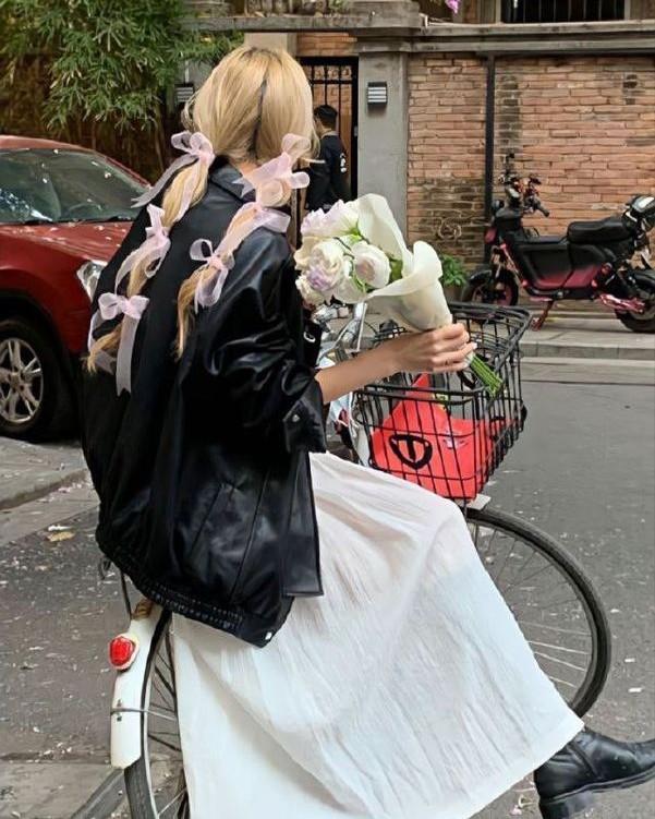 Vương Phi Ăn No Là Thượng