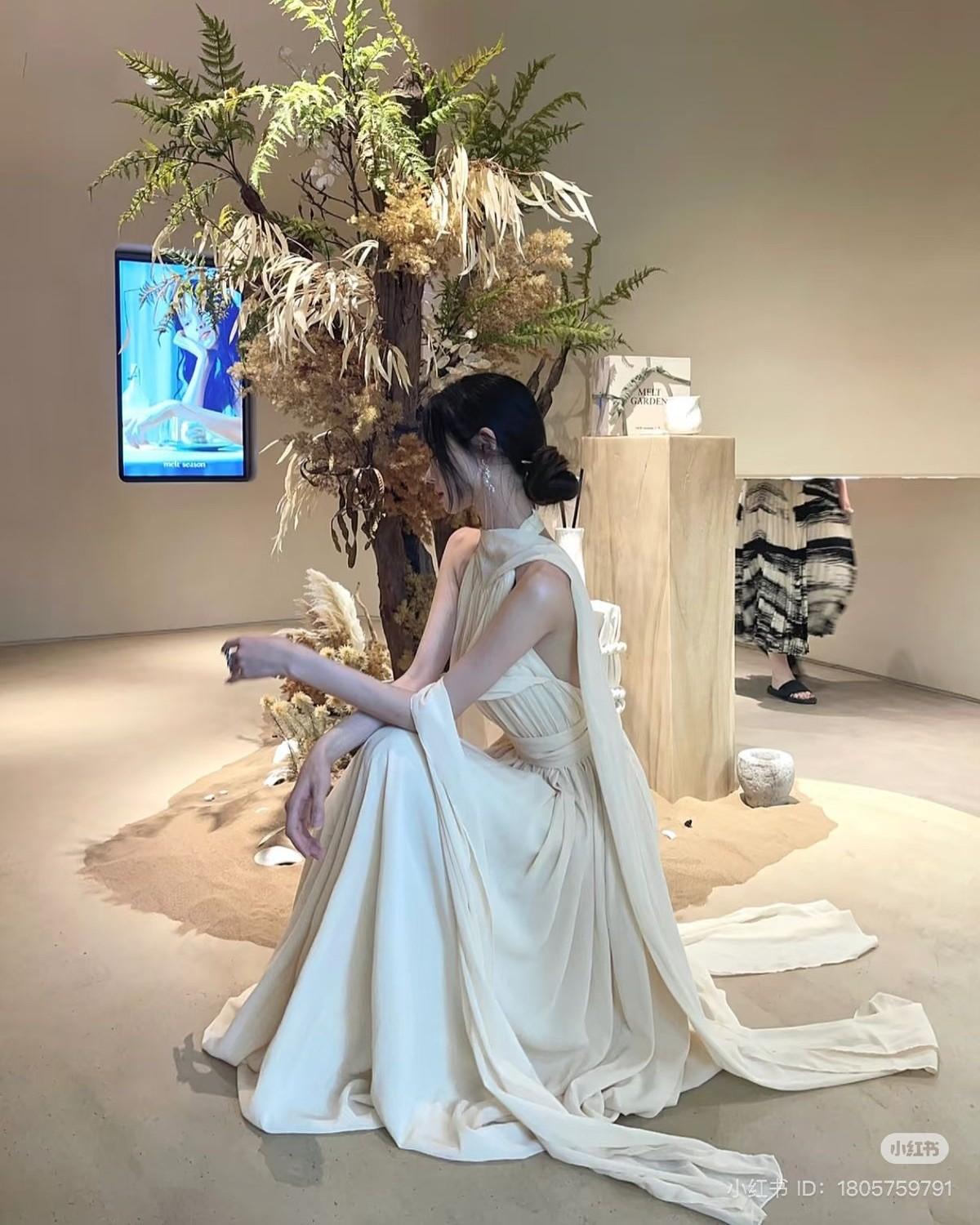 Làm Thiếp Mười Tám Năm