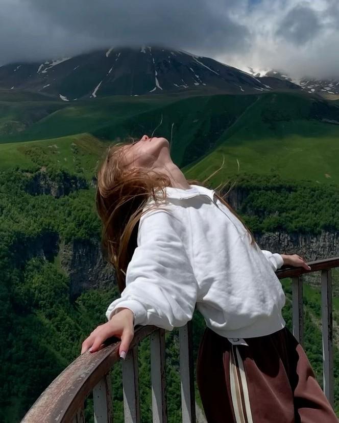 Một Thỏa Thuận Với Kẻ Thù