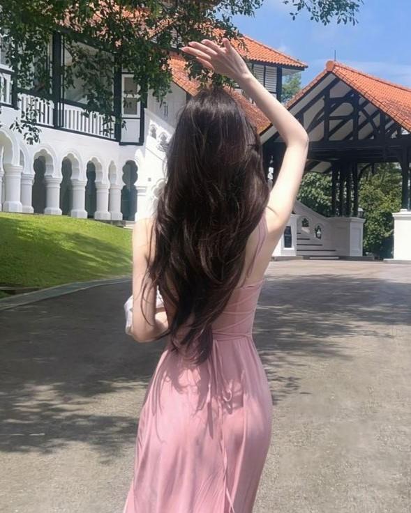 Sau Khi Cầu Hôn Tôi, Vận Mệnh Của Bạn Trai Bắt Đầu Sụp Đổ