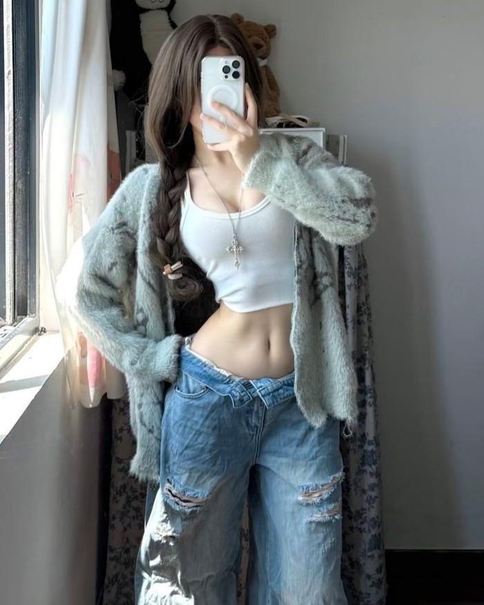 Khi Nhân Viên Biến Khách Hàng Thành Trò Tiêu Khiển