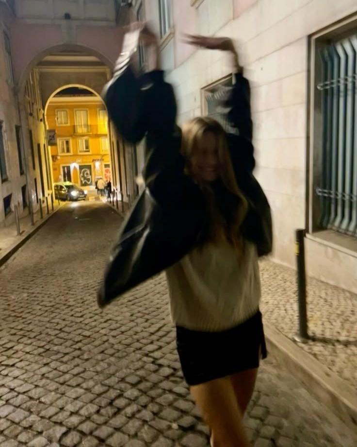 Mùa Hè Của Những Kẻ Đội Sổ