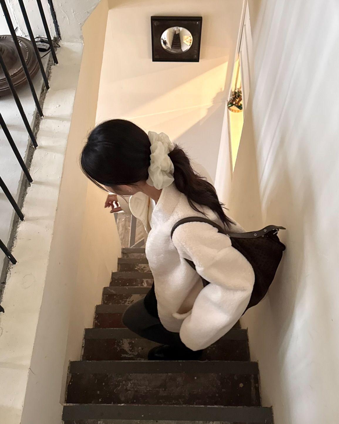 Món Nợ Từ Gia Đình