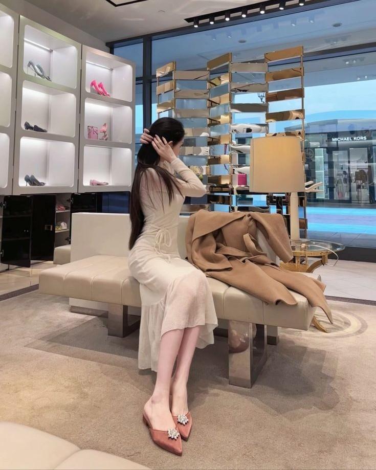 Con Gái Chọn Chồng, Tôi Chọn Lại Cuộc Đời