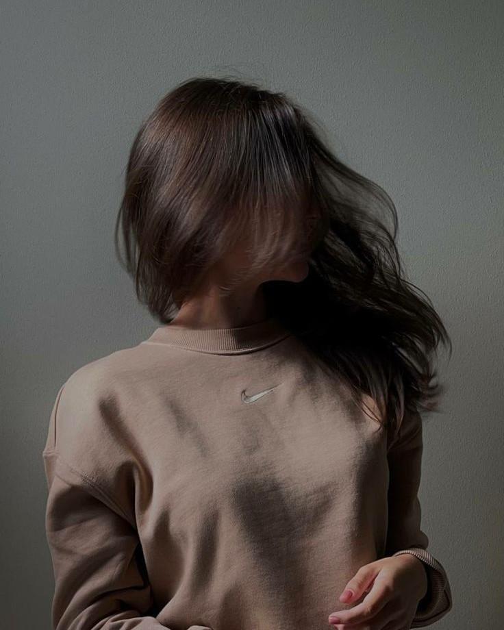 Cuộc Hôn Nhân Một Người Kiếm Tiền, Ba Người Tiêu