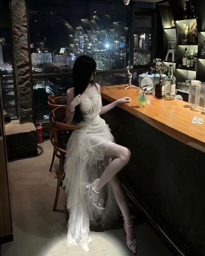 Sếp À, Chúng Ta Là Vợ Chồng