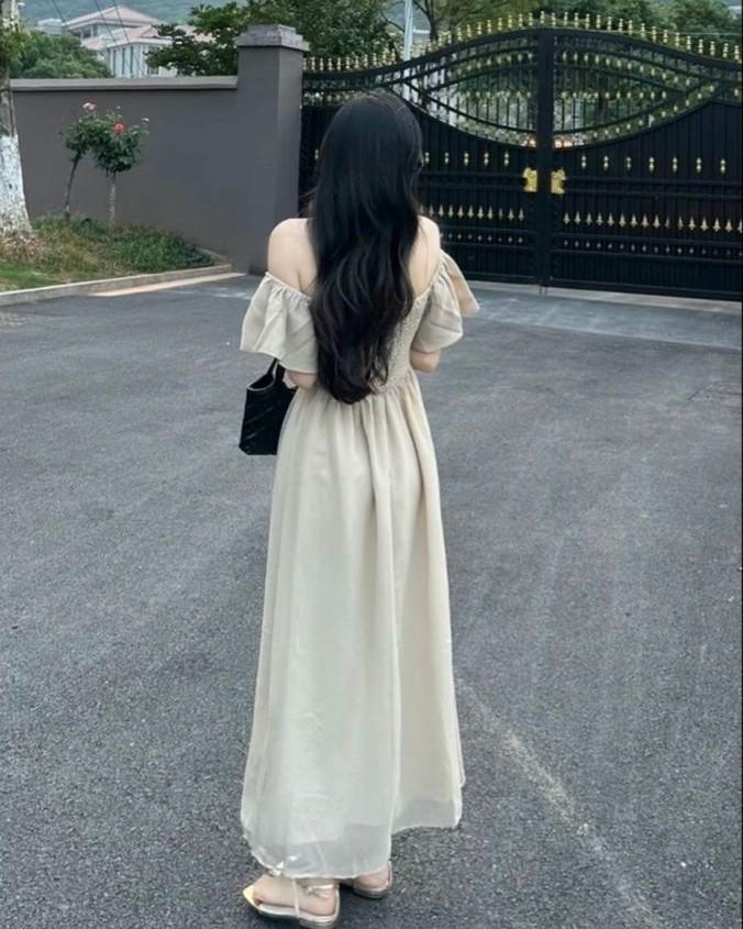 Khi Đào Lại Hạnh Phúc