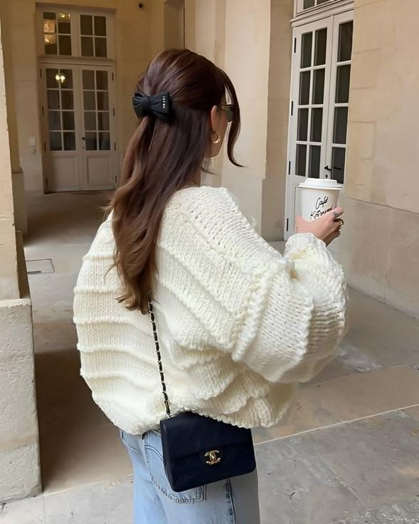 Bữa Cơm Bị Hất Đổ