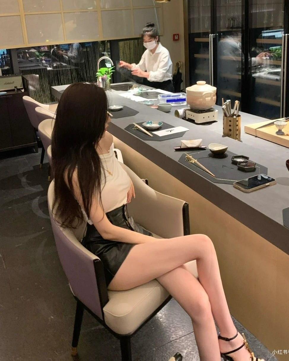 Mẹ Chồng Cho Tiền Anh Cả, Nhưng Bắt Con Út Gánh Nghĩa Vụ