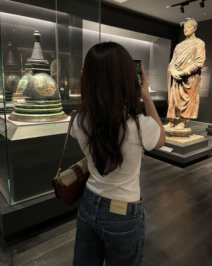 Người Mẹ Trên Chiếc Xe Lăn