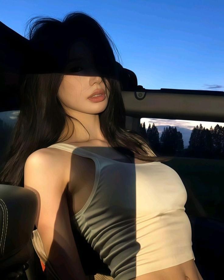 Cô Ta Muốn Thay Thế Tôi