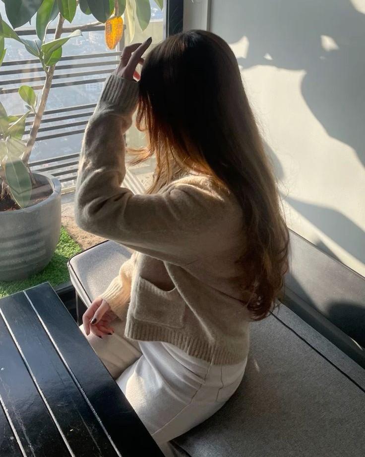 Sau Lưng Một Người Mẹ