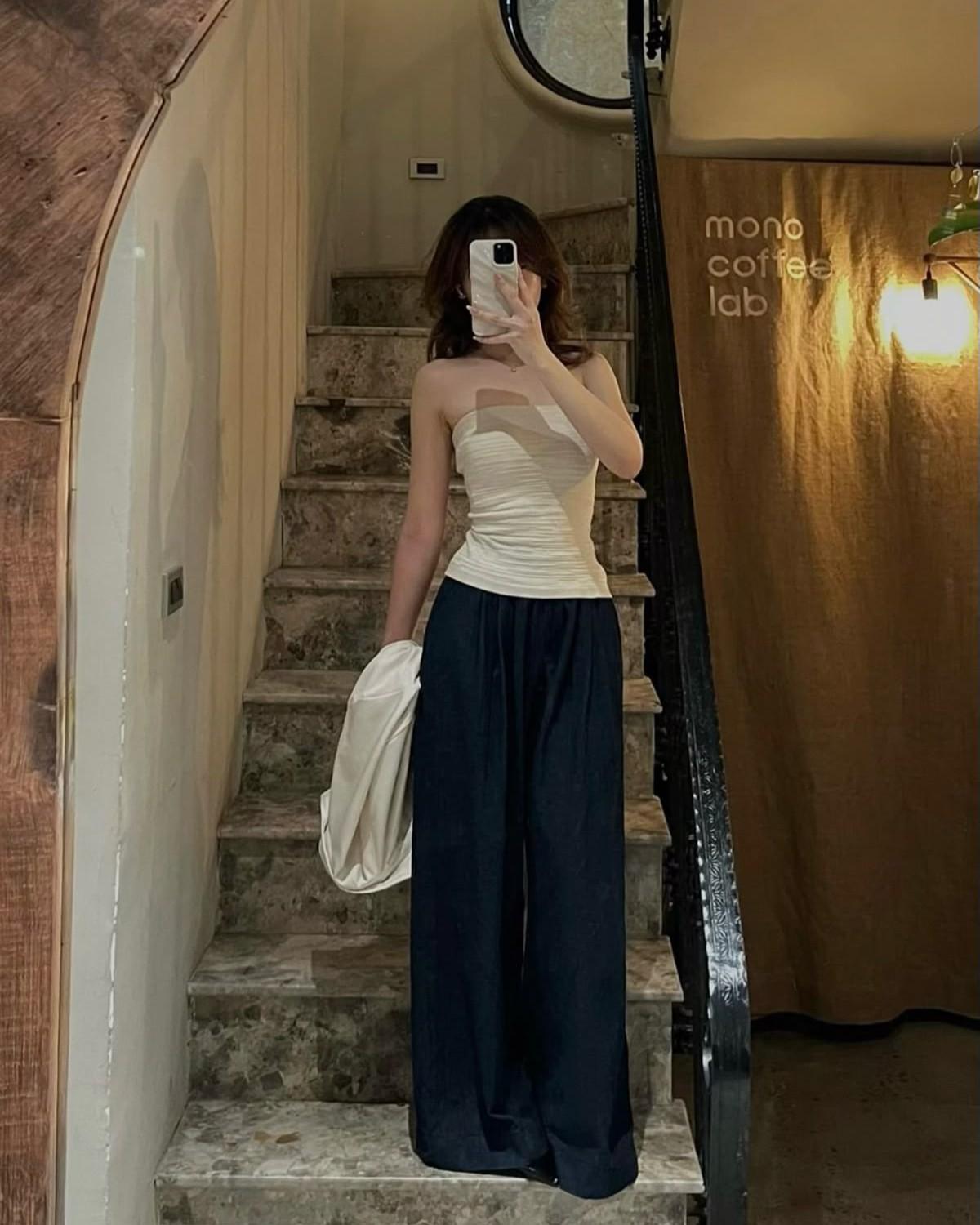 Nơi Bình Minh Có Em