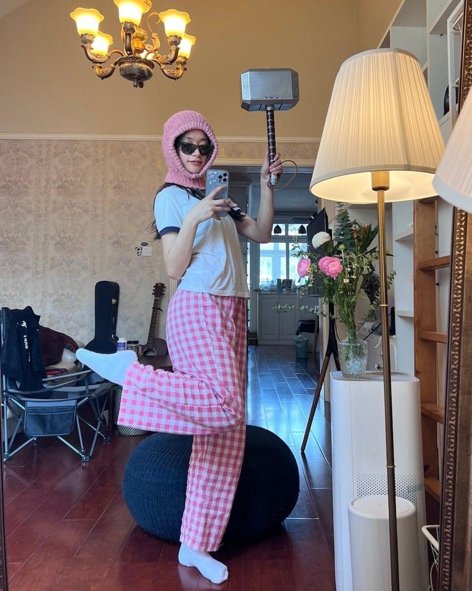 Tiểu Tam Đại Náo Cuộc Họp