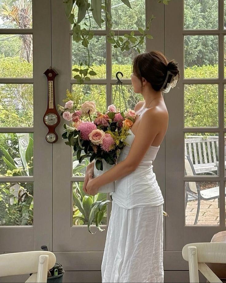 Cả Phủ Quốc Công Đều Nhìn M/Ôn/G Ta