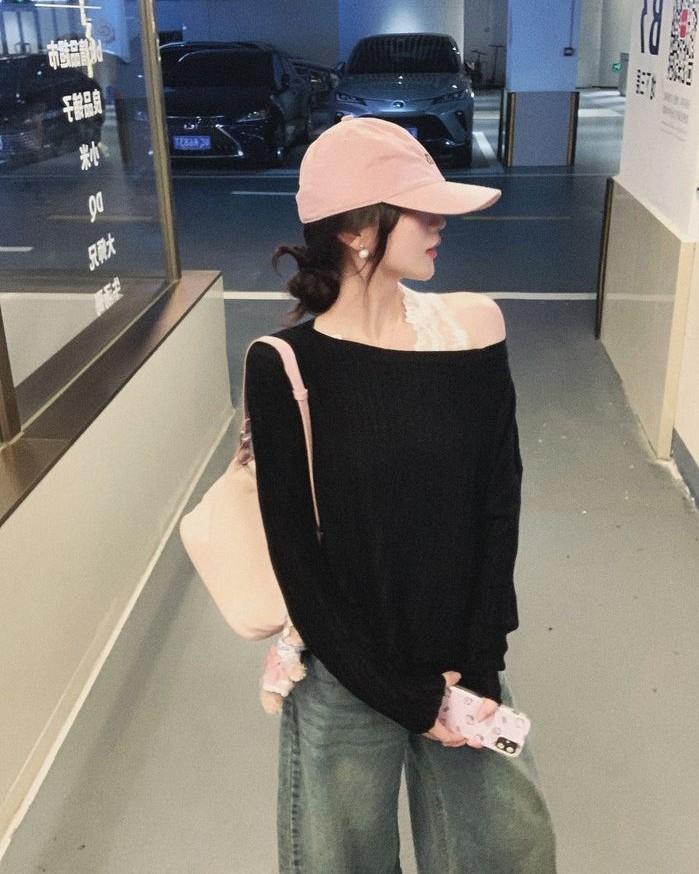 Tôi Đeo Vàng, Anh Hất Bàn