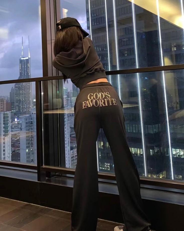 Người Ở Lại Không Có Nghĩa Là Đã Quên