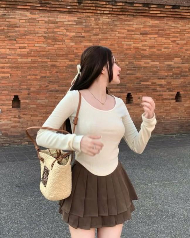 Chỉ Vì Em Là Ánh Sáng