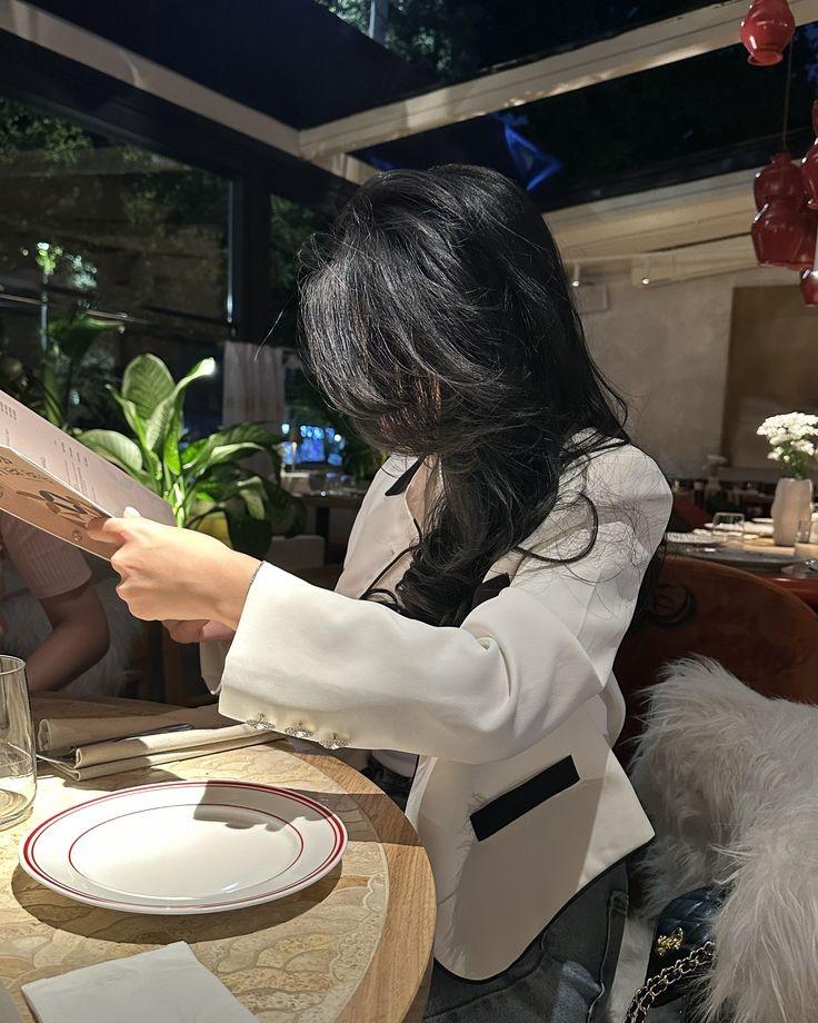 Triều Hoàng Trở Lại