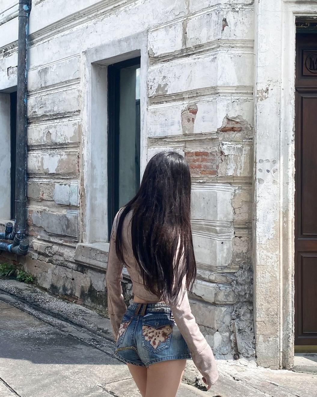 Hotgirl Giả Mạo Và Cuộc Săn Danh Phận