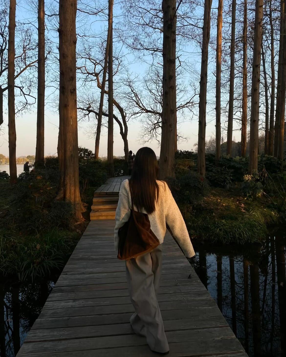 Thay Tỷ Gả Đông Cung