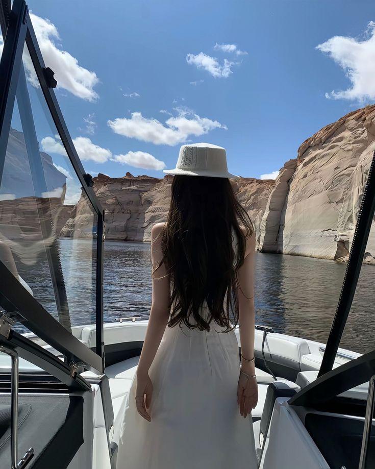 Bảy Năm Là Một Vở Kịch