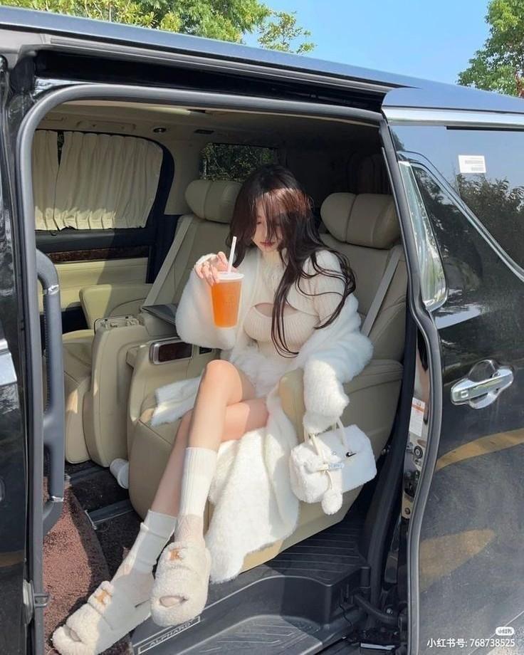 Tổng Tài Không Dám Chạm Vào Vợ