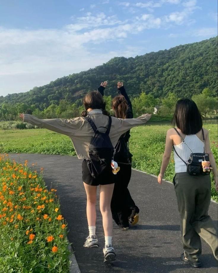 Sủng Nịnh Trước Linh Cữu