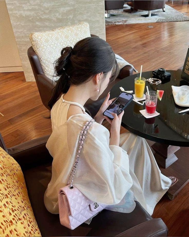 Ba Năm Làm Dâu, Cuối Cùng Vẫn Chỉ Là Khách