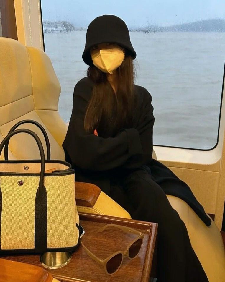 Sếp Ác Ma Theo Đuổi Tôi