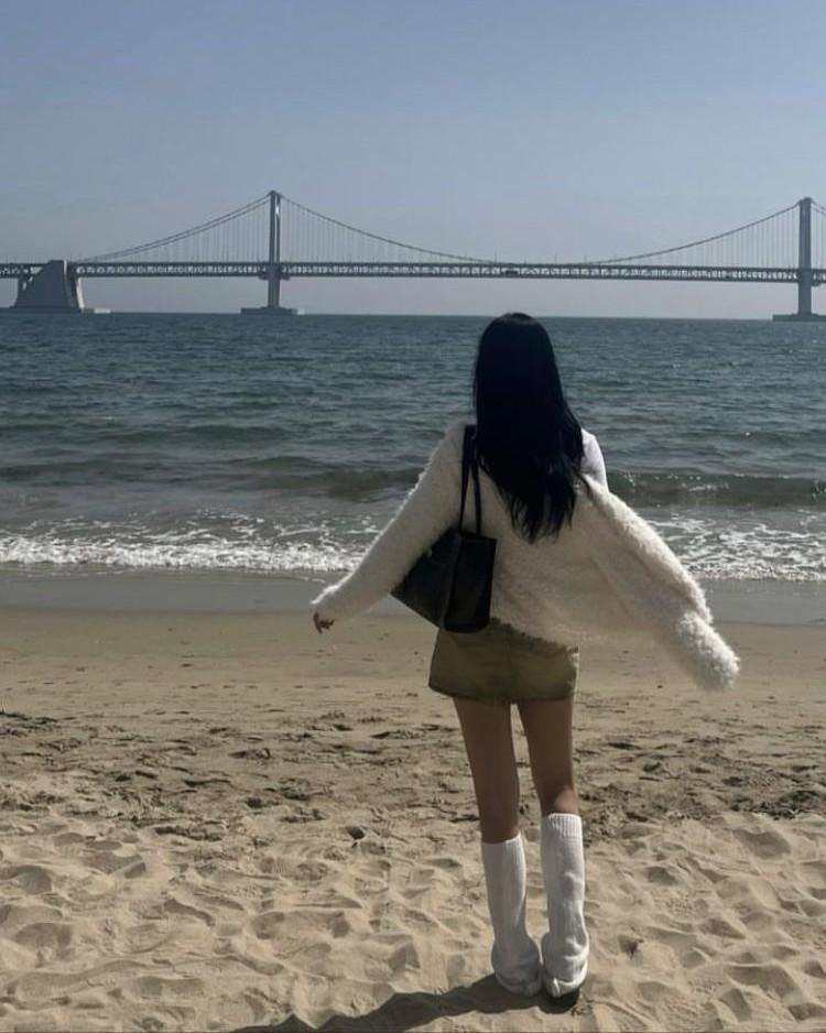 Dưới Đáy Hũ Dưa Muối