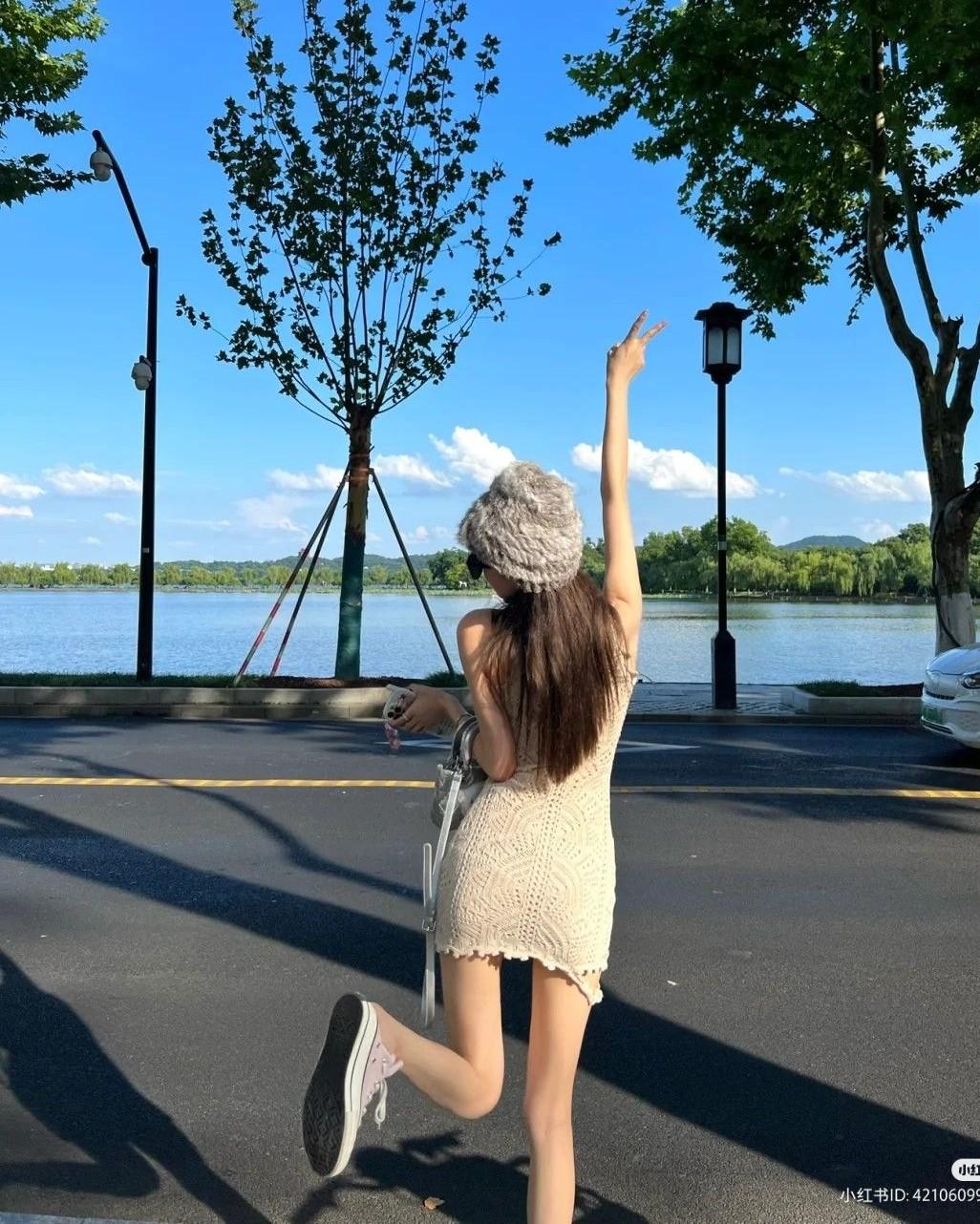 Ai Chạm Vào Ta, Người Đó Xui