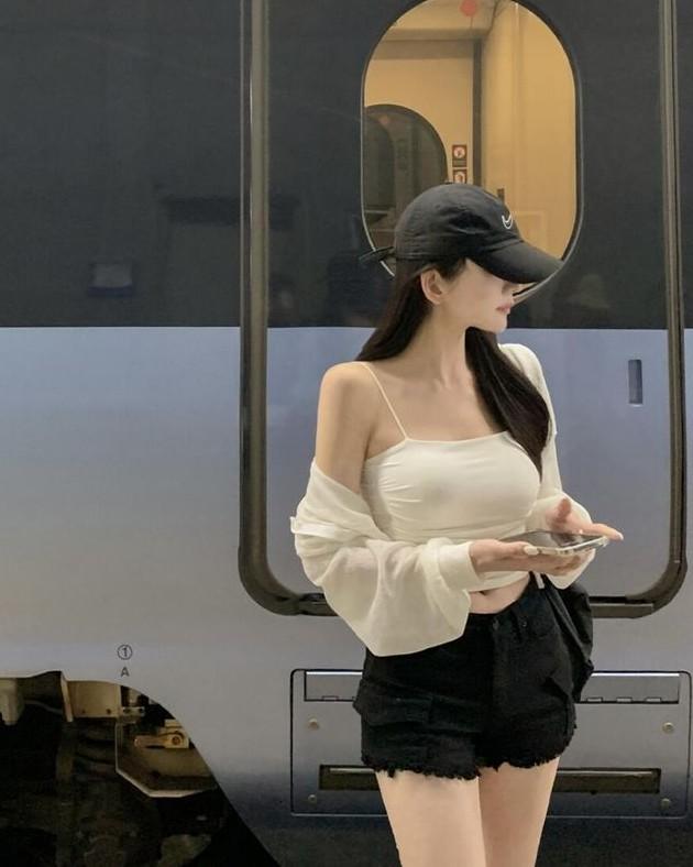 Học Bá Lạnh Lùng Và Ba Anh Trai Não Yêu