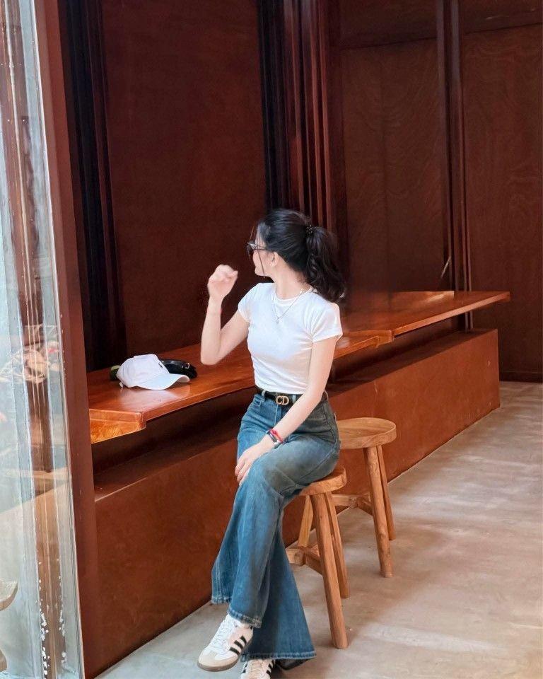 Đêm Giao Thừa Không Được Ra Khỏi Cửa