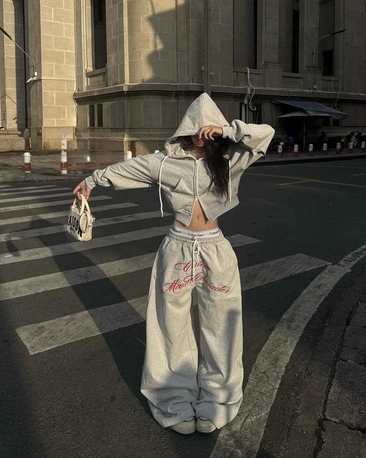 Thư Ký Thẩm Mang Thai Con Của Phó Tổng