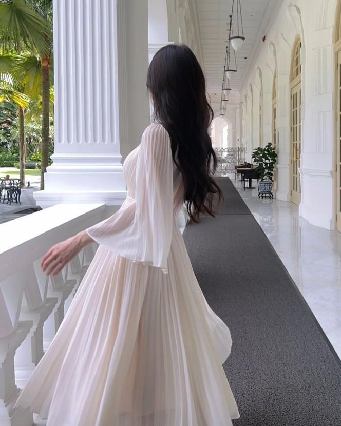 Công Chúa Vô Ưu Và Tiểu Tướng Quân Giả Vờ Bị Hại