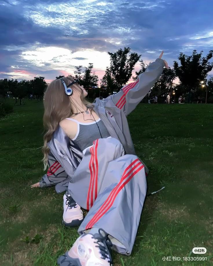 Nụ Hôn Cuối Trước Khi Sang Pháp