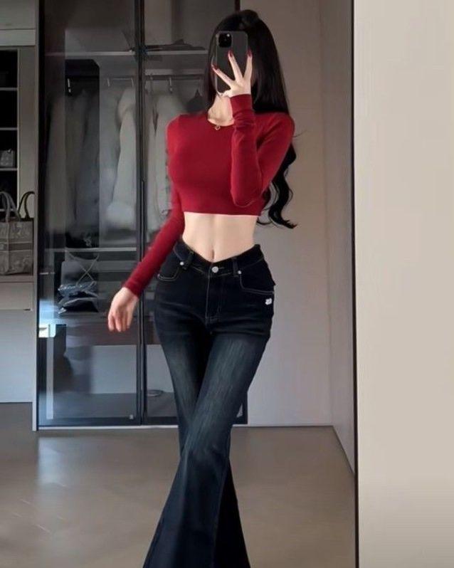 Hoa Khôi Trường Luôn Bằng Điểm Với Tôi