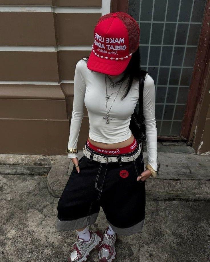 Mẹ Chồng Bảo Tôi Là Trà Xanh Cao Cấp