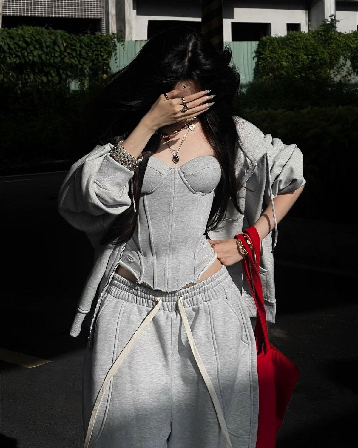 Cô Ấy Sa Thải Tôi, Ngày Hôm Sau Công Ty Mất Nửa Khách Hàng