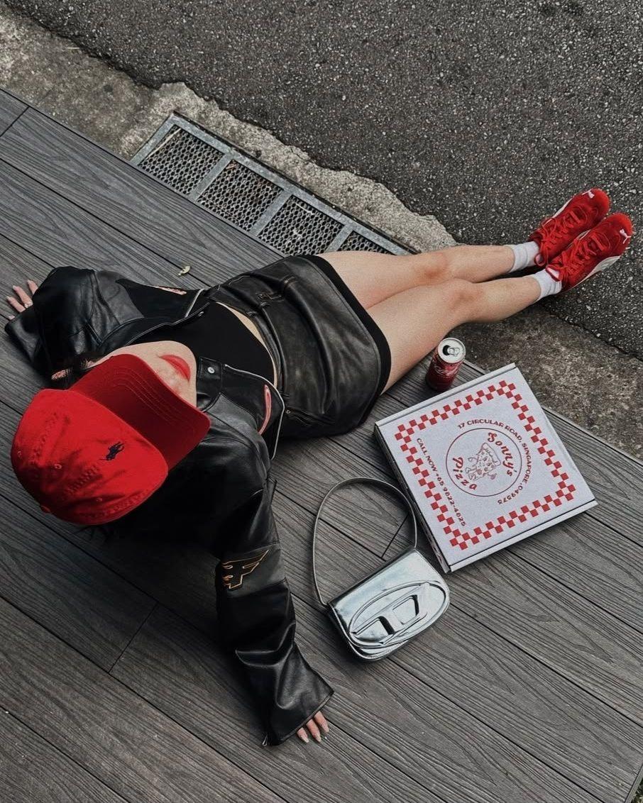 Hai Mươi Lần Đứng Trước Cục Dân Chính