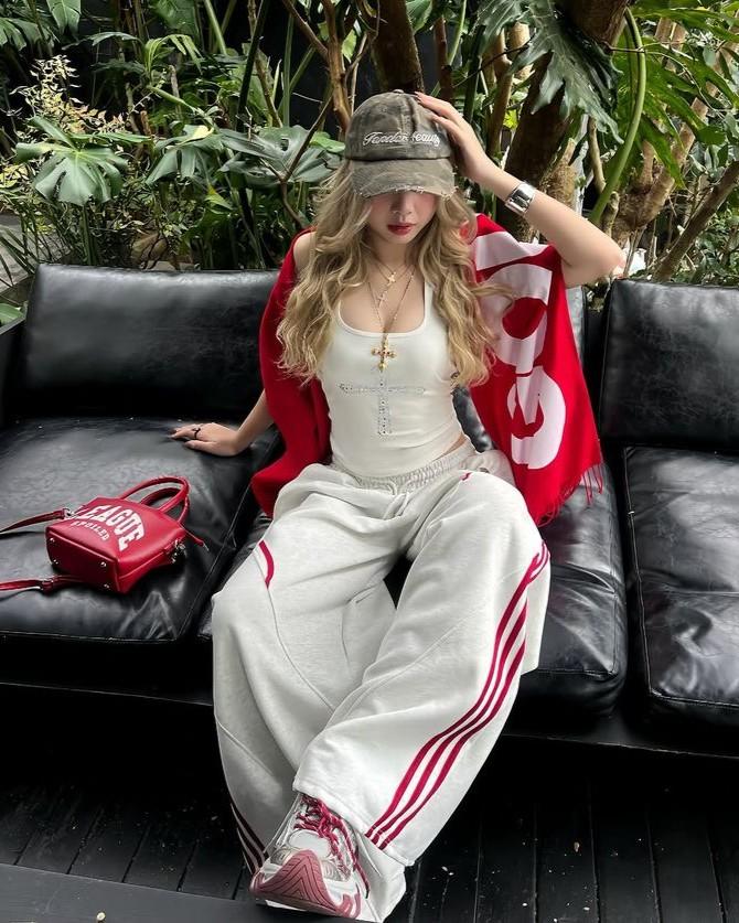 Tiếng Lòng Trong Chuồng Lợn