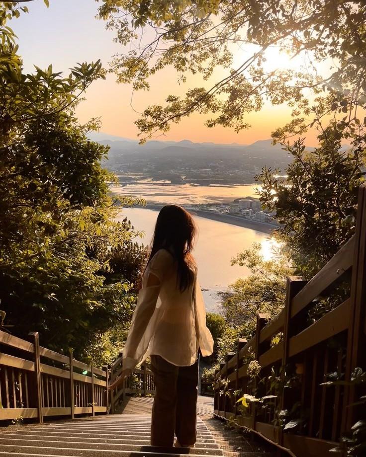 Tôi Nhìn Thấy Thứ Không Ai Thấy