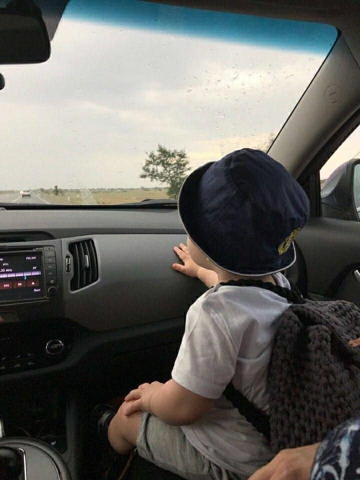 Ba Bảo Không Được Kể Với Mẹ